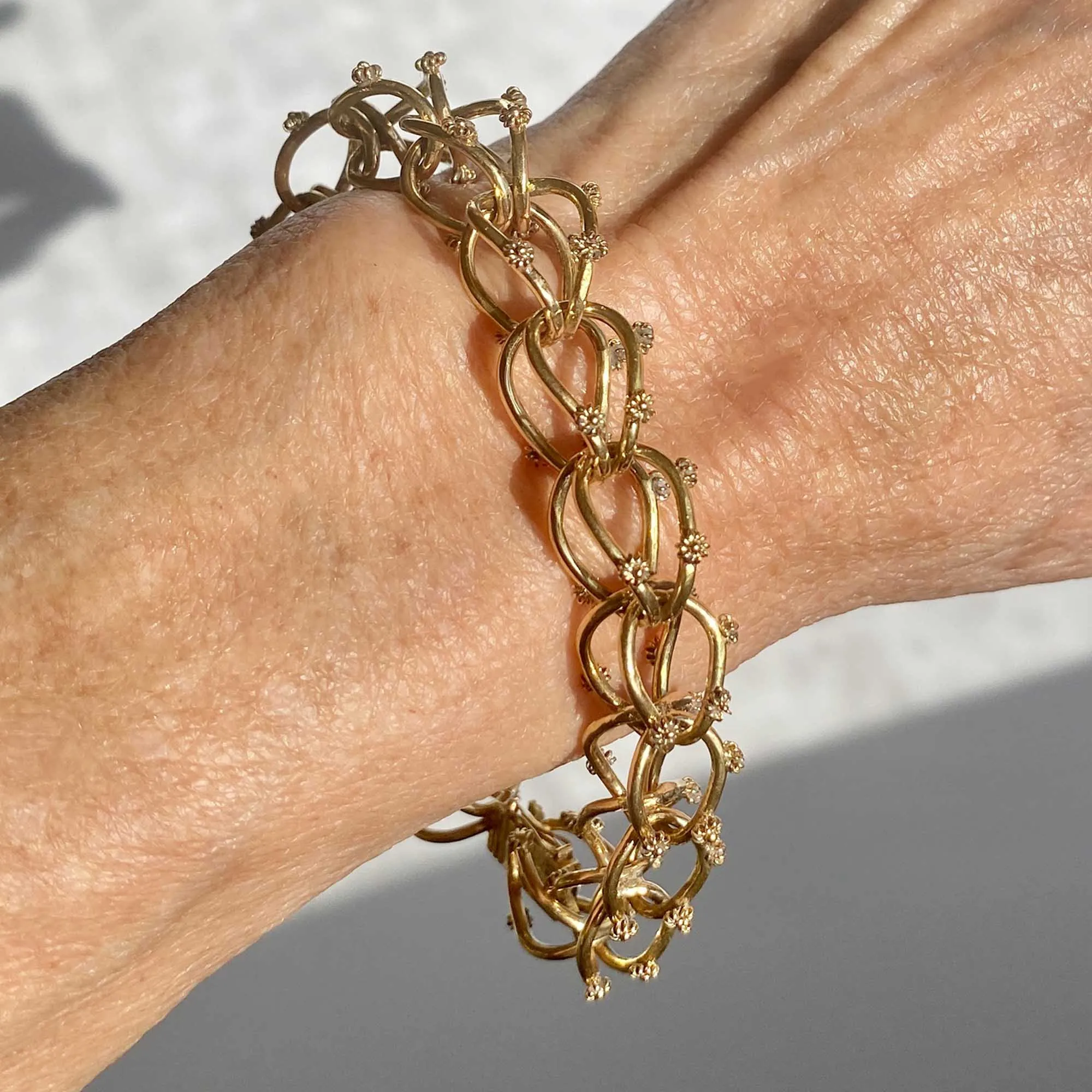 18K Solid Gold Cannetille Flower Etruscan Bracelet, 39.5 gms