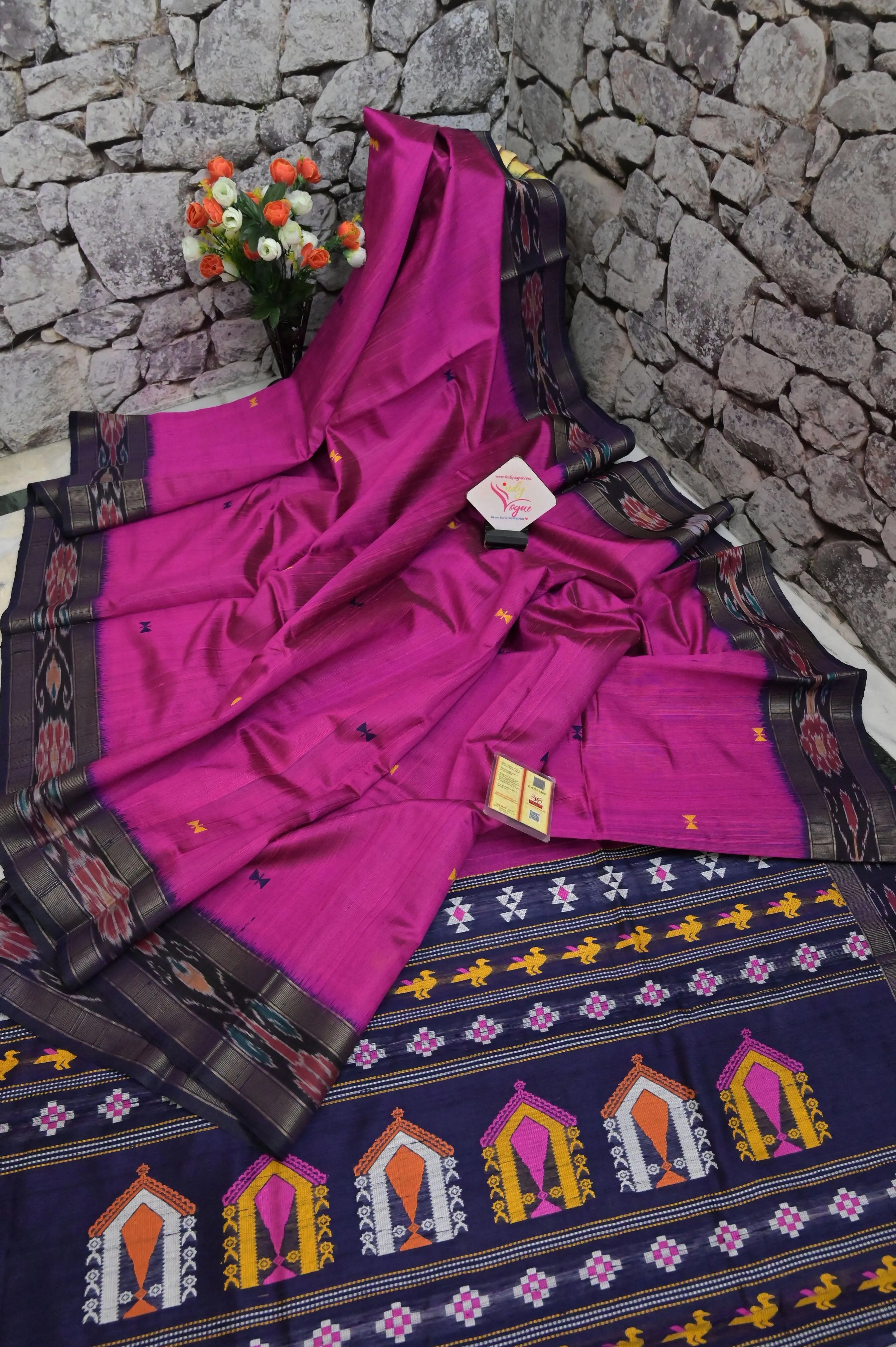 Magenta and Navy Blue Color Raw Silk Saree with Sambalpuri Border and Dolabedi Pallu