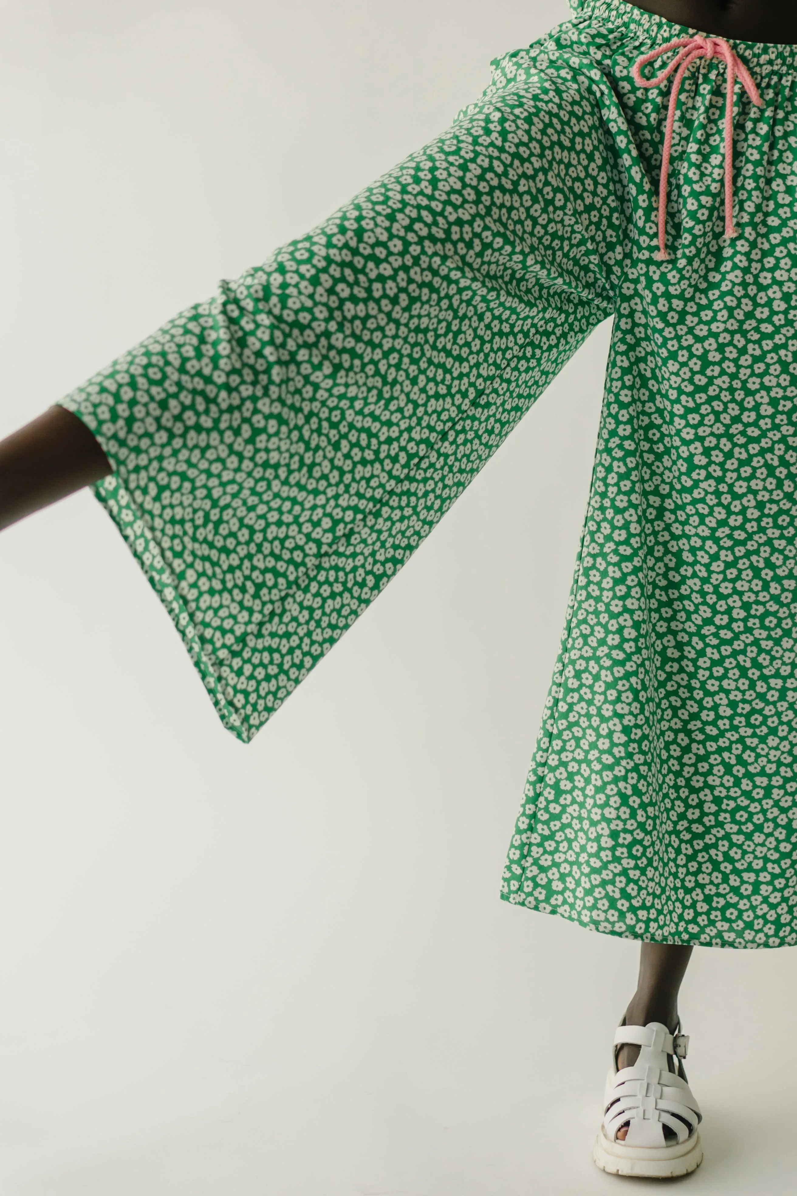 The Culkin Floral Pants in Green